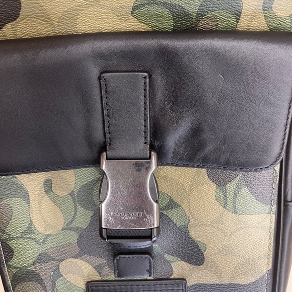 Brand new Coach Track Pack In Signature Canvas With Camo Print main image 5